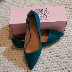 NIB Teal Suede Flats